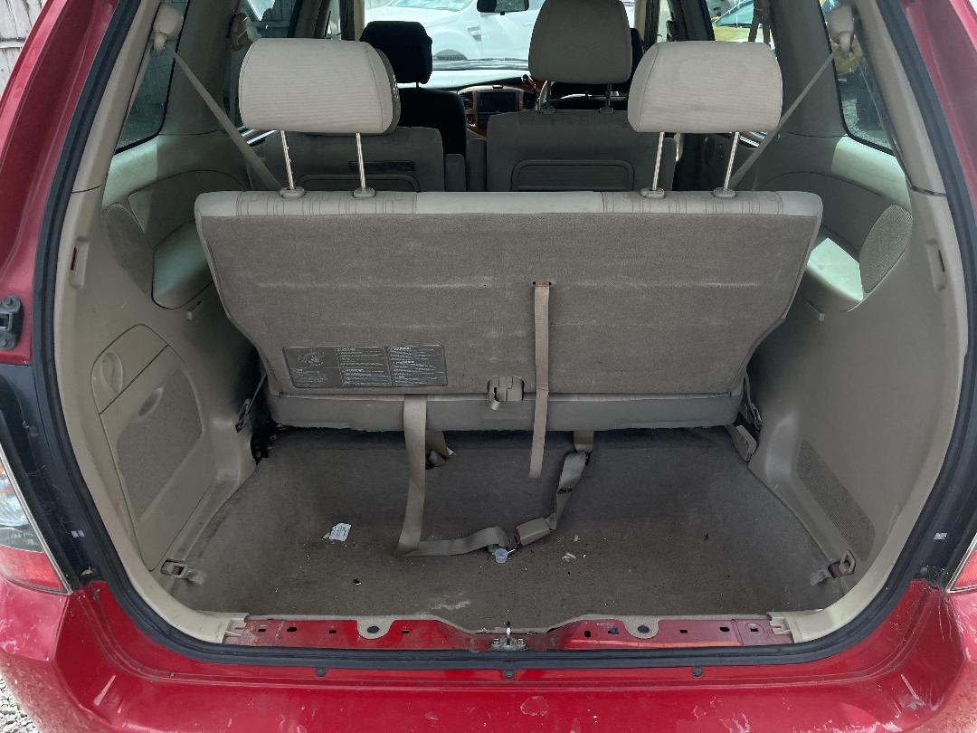 Photo '8' of Mazda MPV