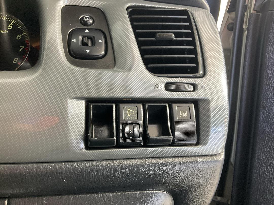 Photo '27' of Mazda MPV Photo '27' of Mazda MPV