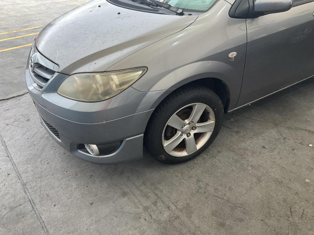 Photo '3' of Mazda MPV