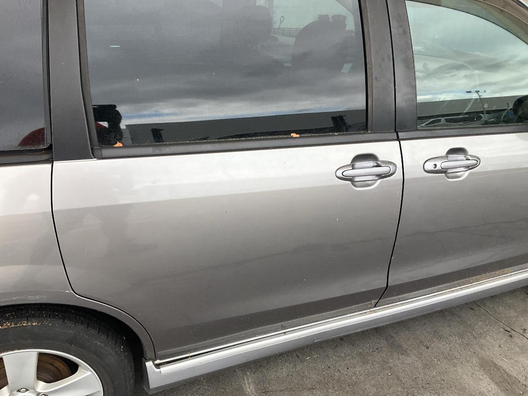 Photo '15' of Mazda MPV