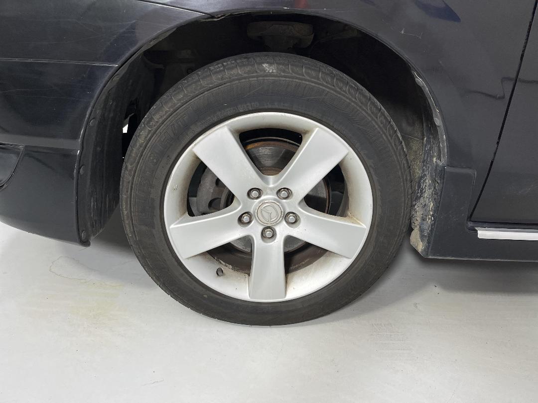 Photo '10' of Mazda MPV