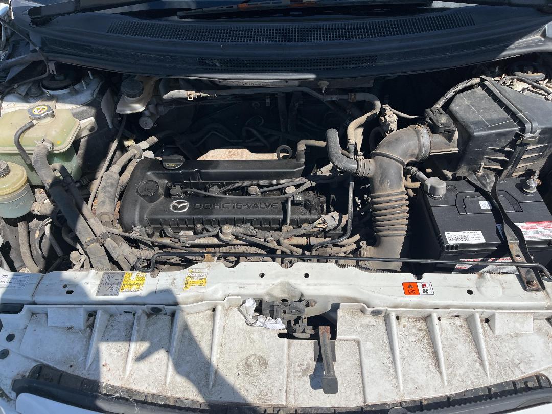 Photo '11' of Mazda MPV