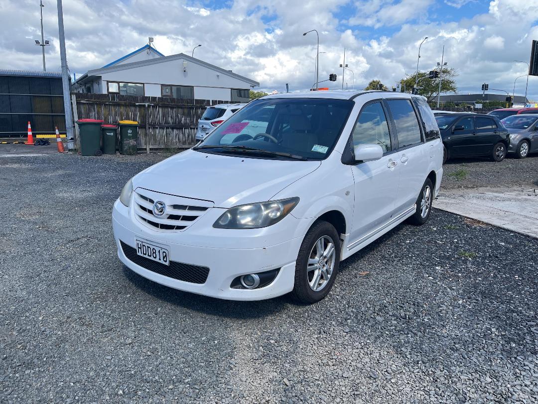 Photo '3' of Mazda MPV