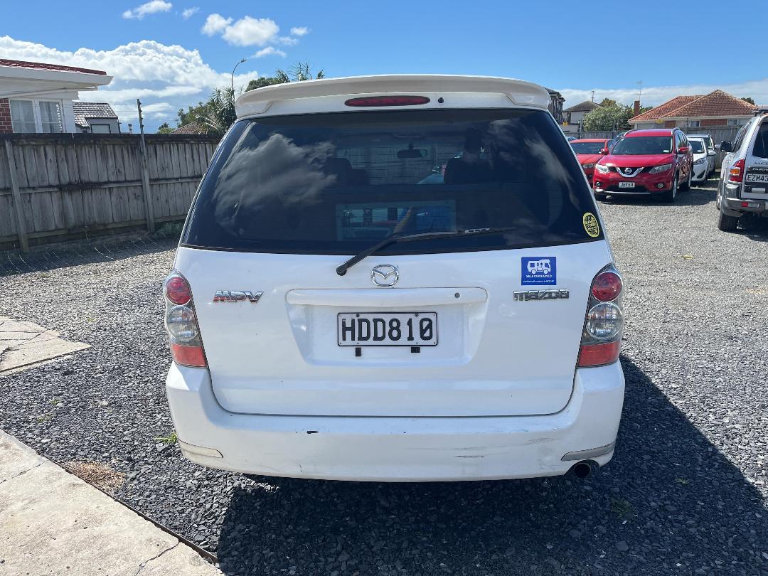 Photo '5' of Mazda MPV