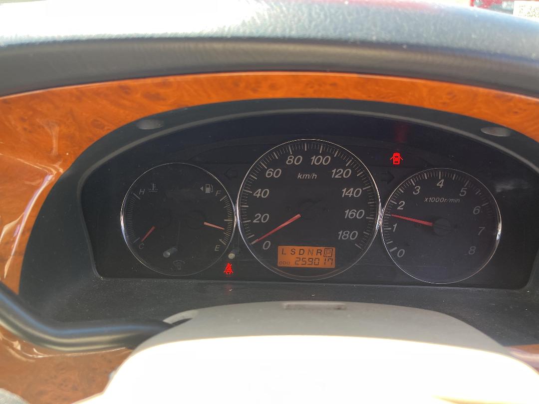 Photo '18' of Mazda MPV