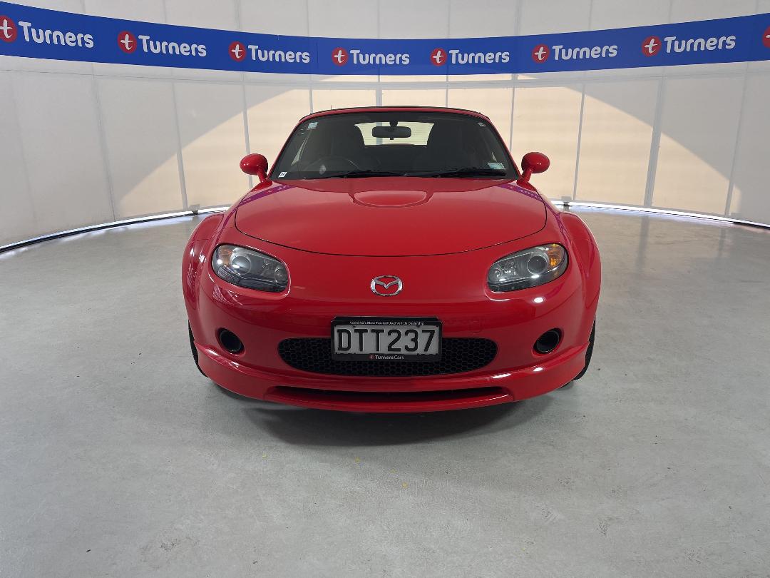 Photo '2' of Mazda MX-5 Photo '2' of Mazda MX-5
