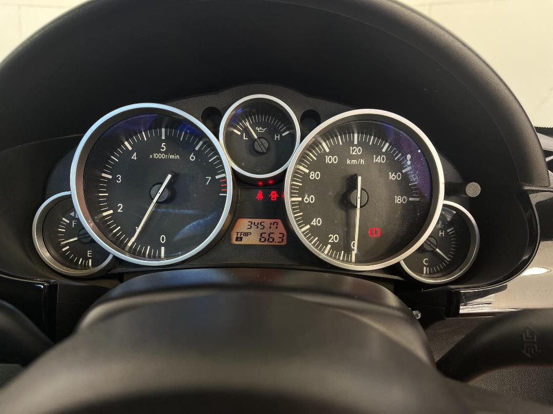 Photo '19' of Mazda MX-5 Photo '19' of Mazda MX-5