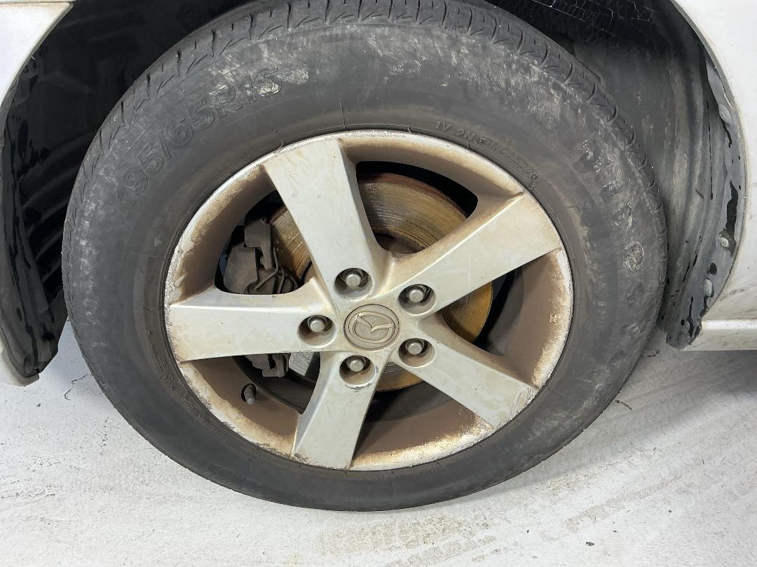 Photo '5' of Mazda Premacy