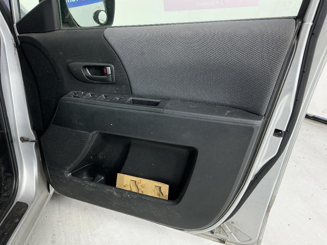 Photo '13' of Mazda Premacy