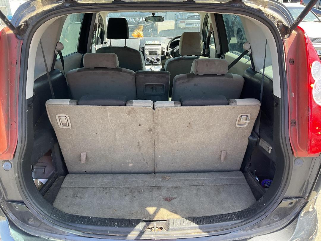 Photo '11' of Mazda Premacy Photo '11' of Mazda Premacy