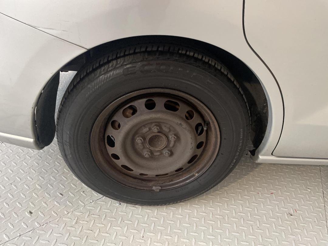 Photo '12' of Mazda Premacy