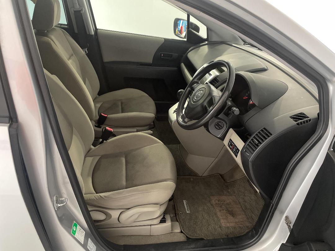 Photo '16' of Mazda Premacy