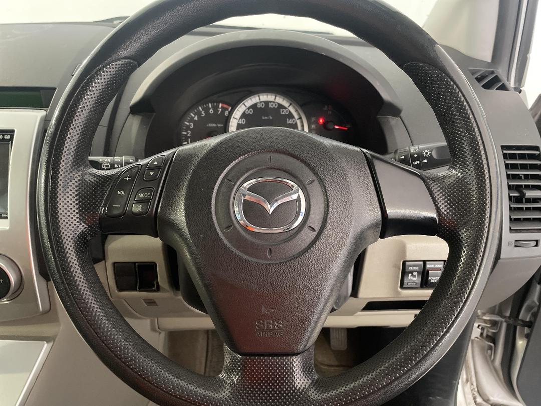 Photo '26' of Mazda Premacy