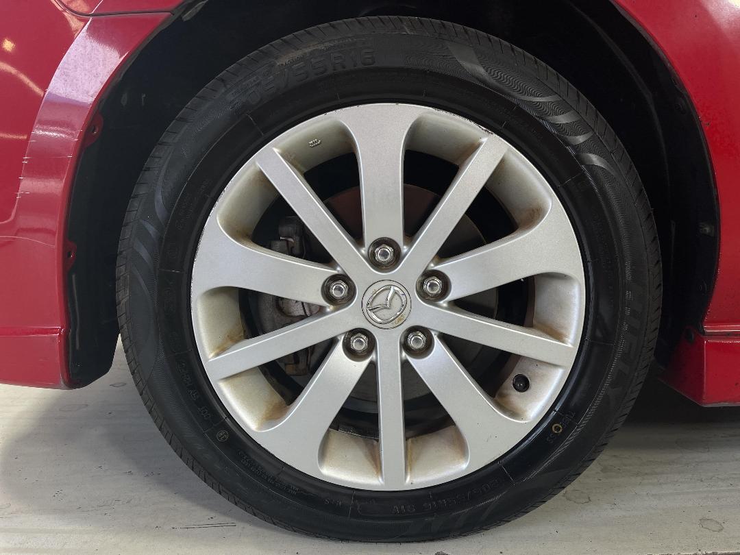 Photo '10' of Mazda Premacy