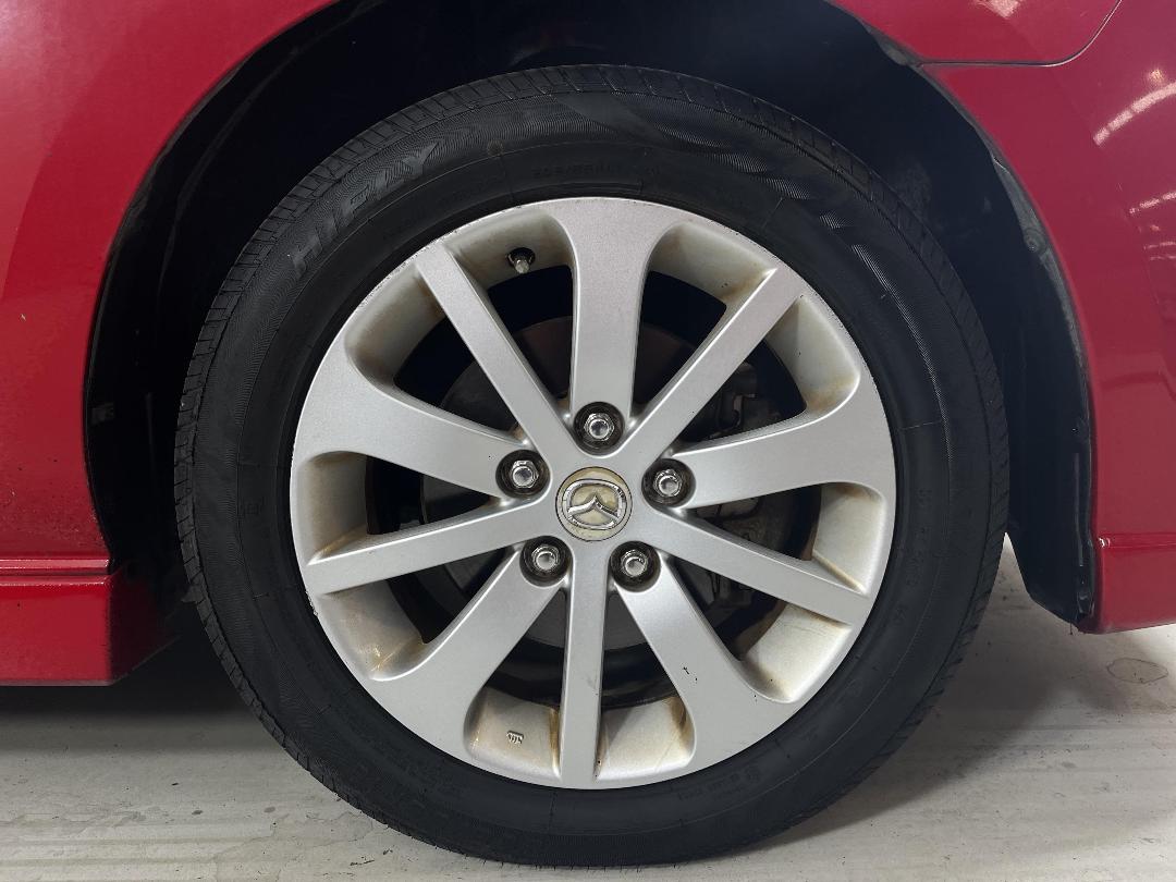 Photo '9' of Mazda Premacy