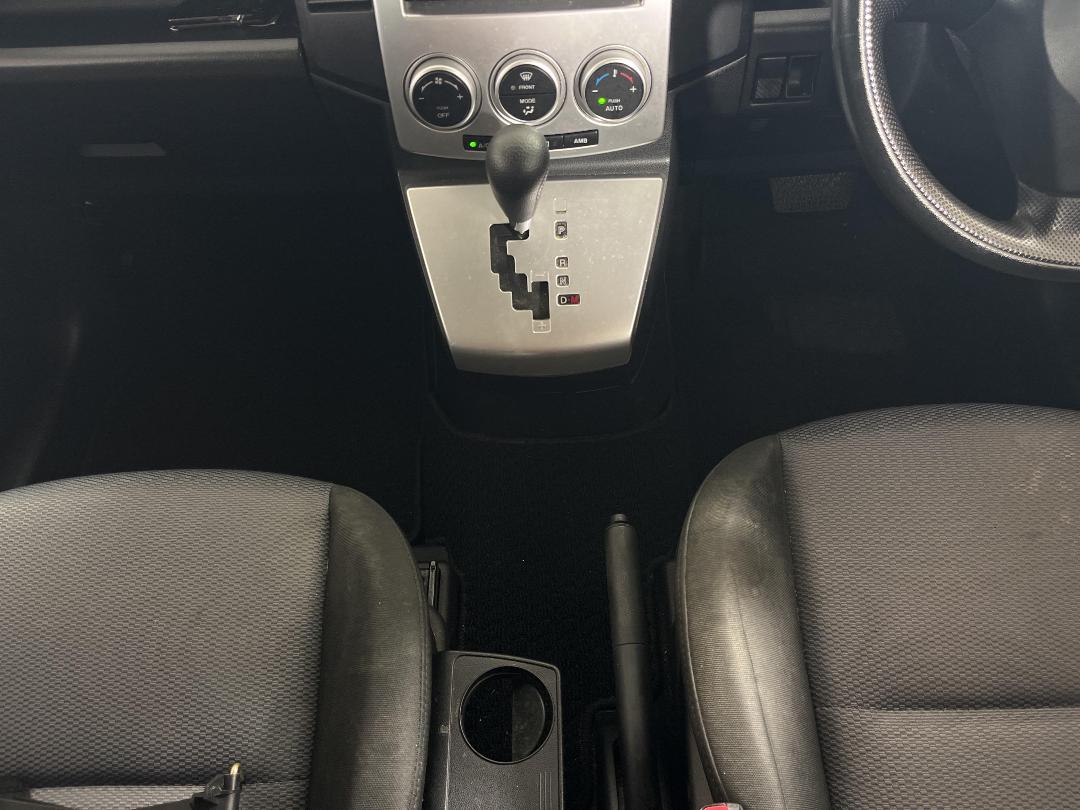 Photo '23' of Mazda Premacy