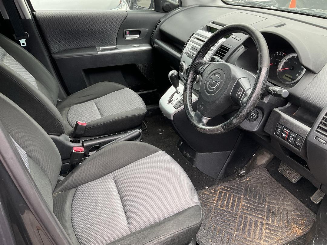 Photo '6' of Mazda Premacy Photo '6' of Mazda Premacy