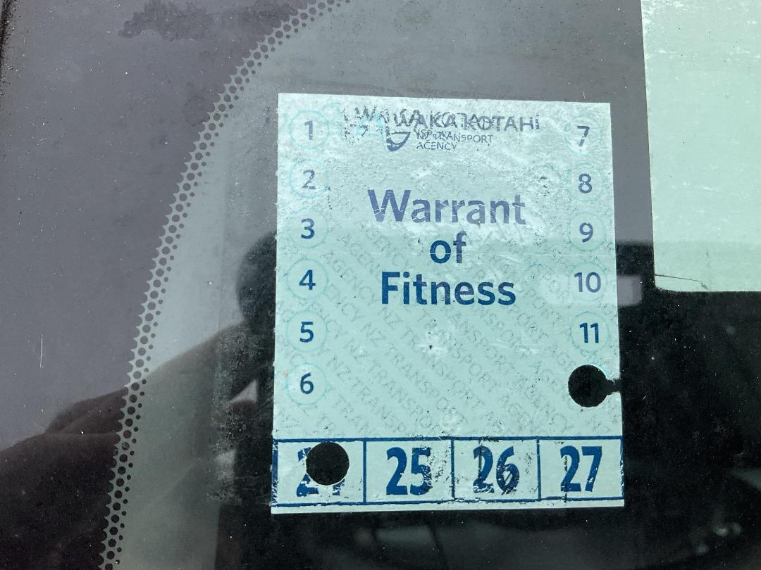 Photo '11' of Mazda Premacy Photo '11' of Mazda Premacy