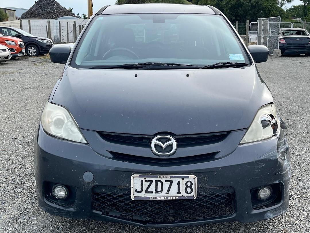 Photo '2' of Mazda Premacy