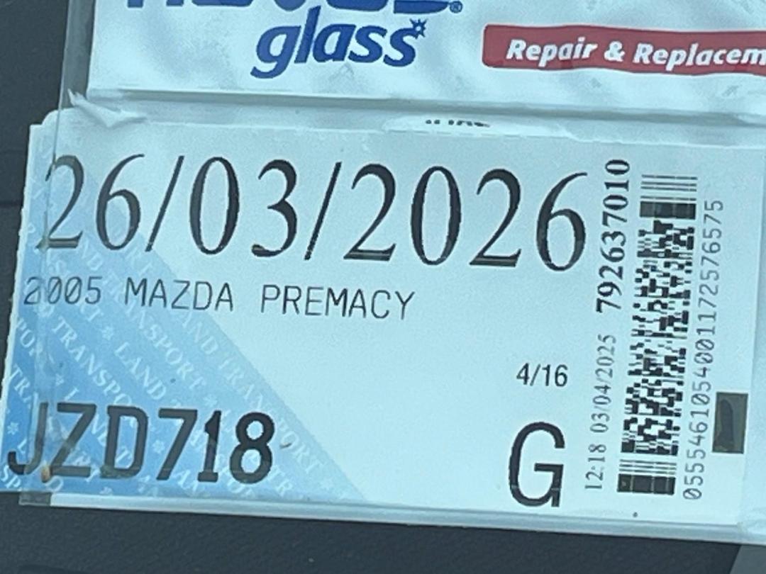 Photo '17' of Mazda Premacy