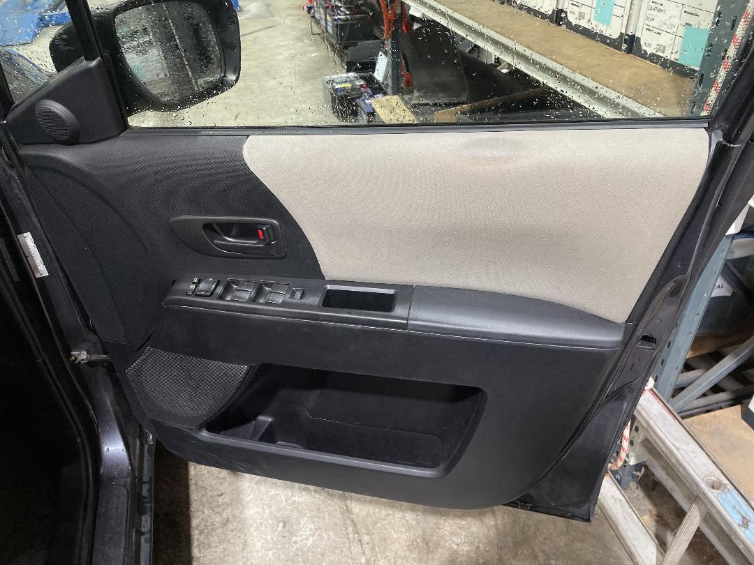 Photo '13' of Mazda Premacy