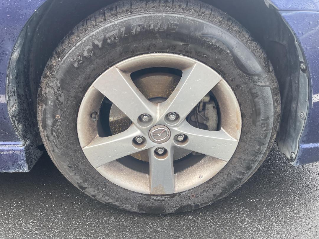 Photo '2' of Mazda Premacy