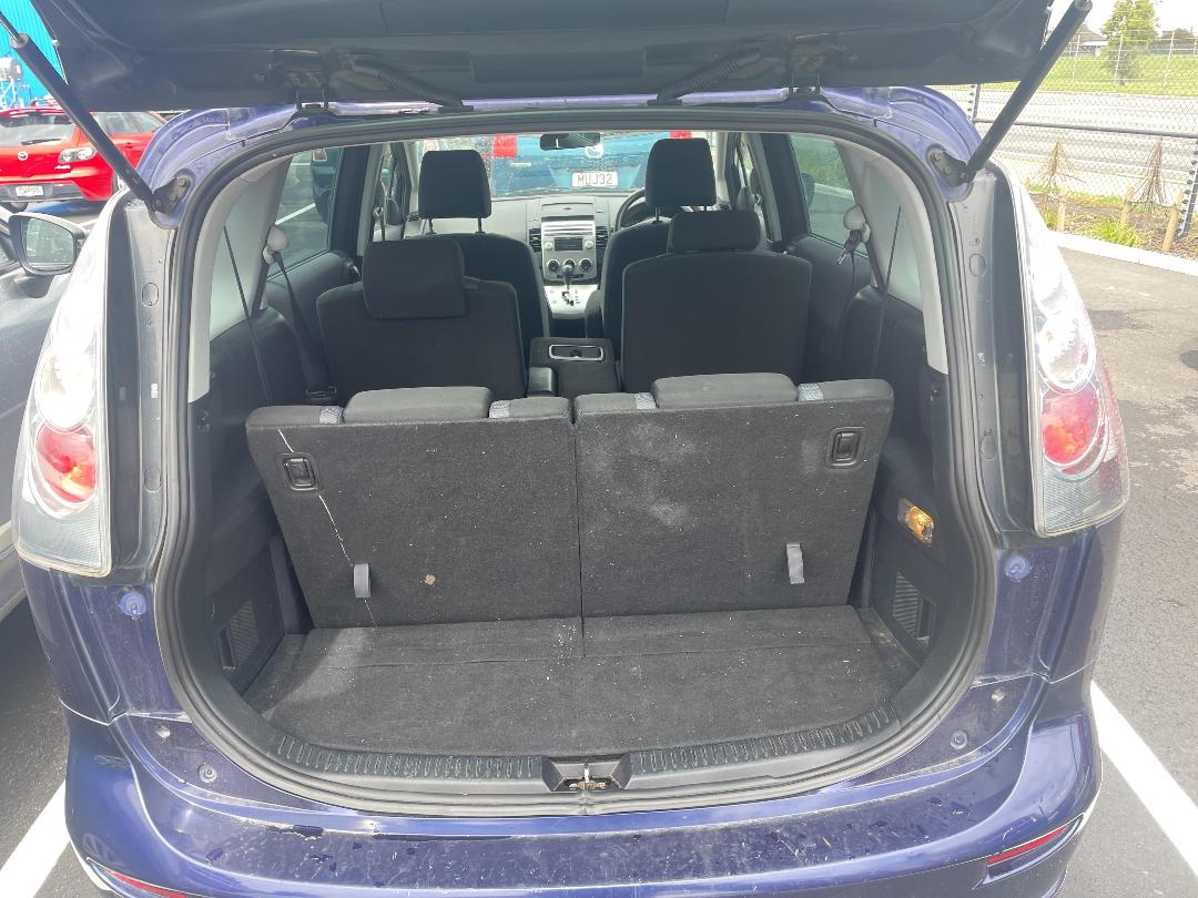 Photo '12' of Mazda Premacy