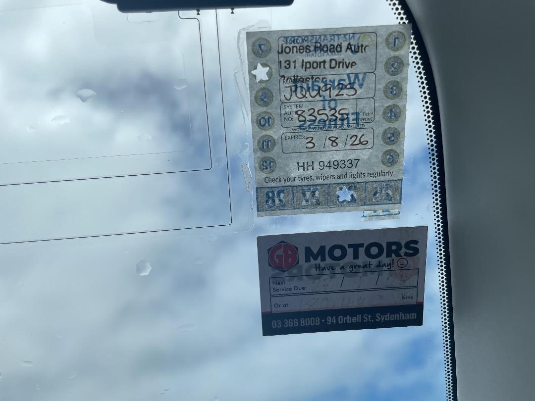 Photo '20' of Mazda Premacy