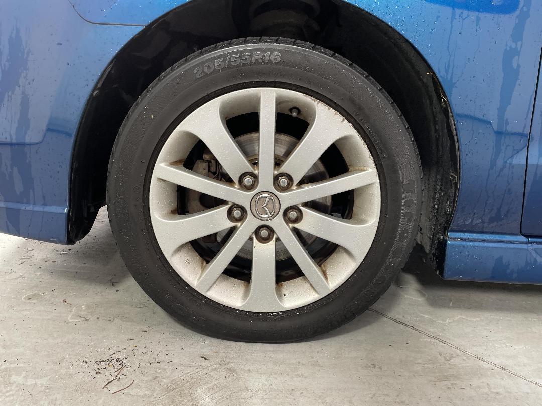 Photo '10' of Mazda Premacy