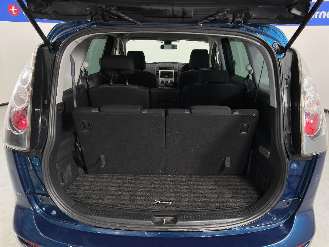 Photo '15' of Mazda Premacy