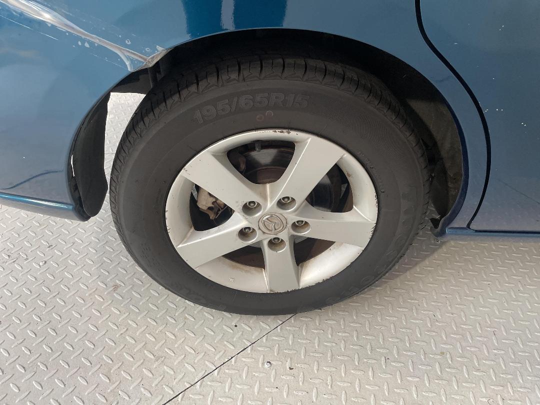 Photo '12' of Mazda Premacy