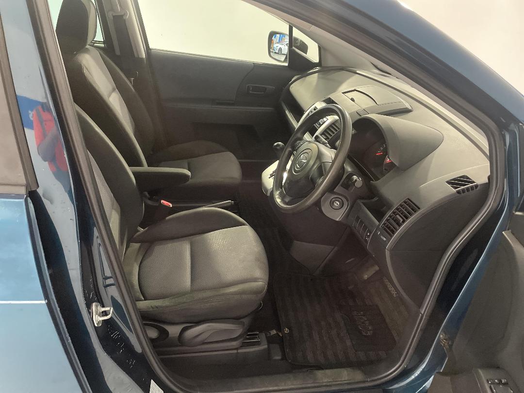 Photo '16' of Mazda Premacy