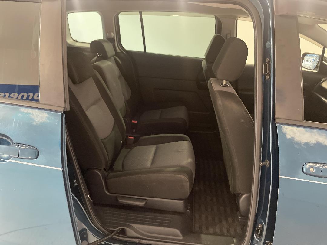 Photo '20' of Mazda Premacy