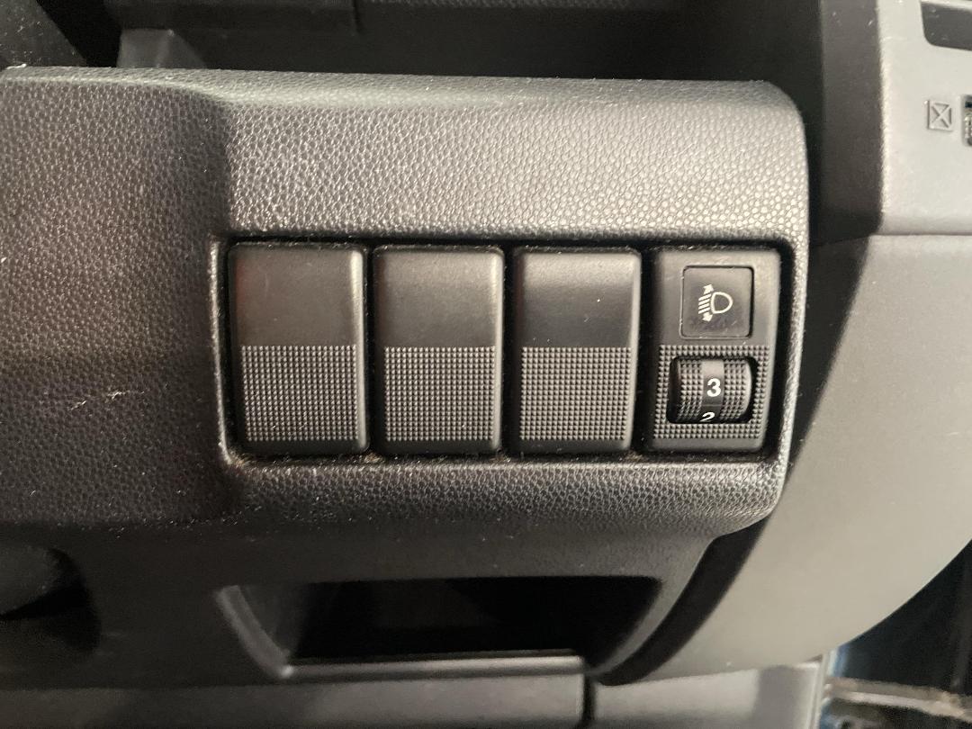 Photo '24' of Mazda Premacy