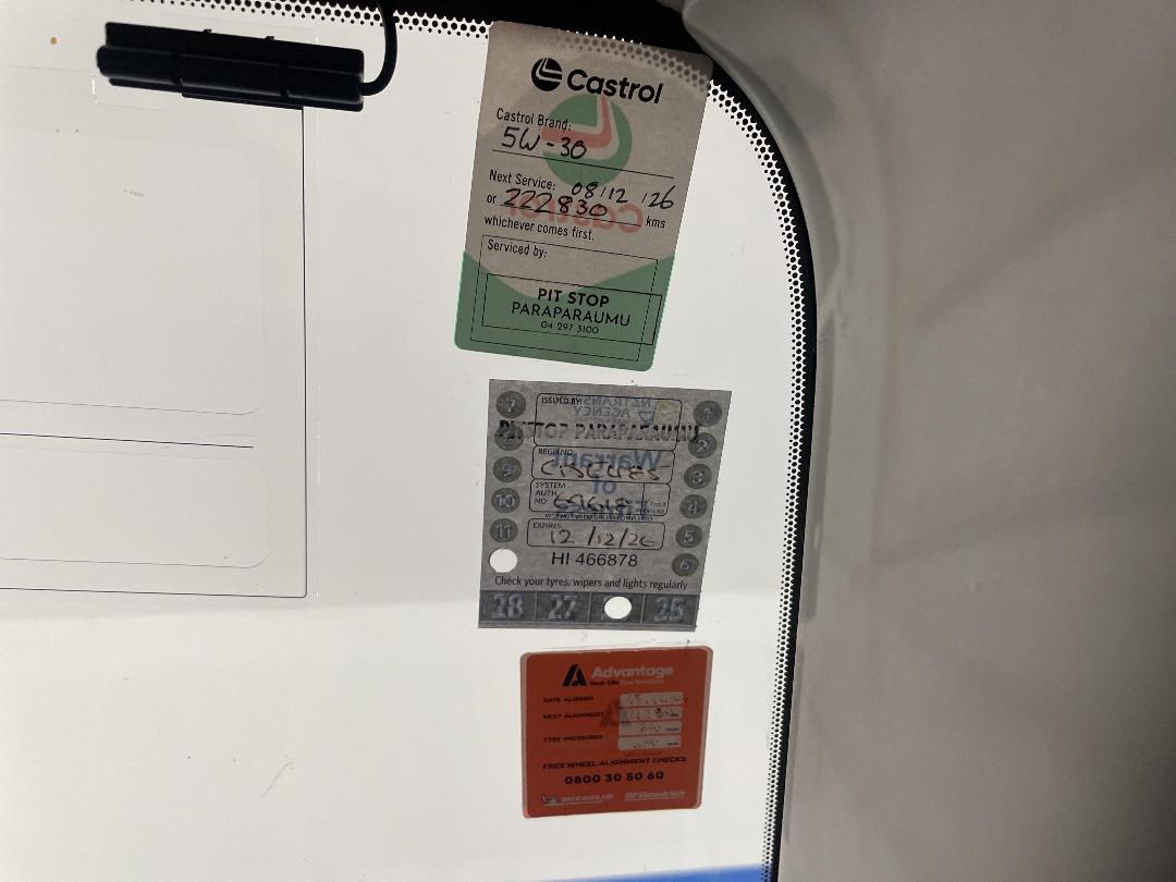 Photo '31' of Mazda Premacy