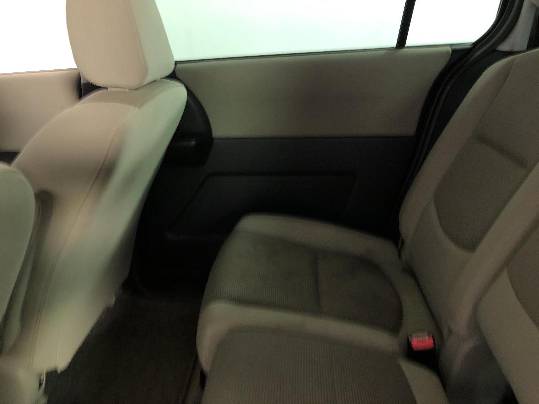 Photo '17' of Mazda Premacy Photo '17' of Mazda Premacy