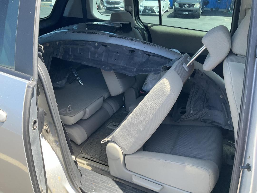 Photo '6' of Mazda Premacy