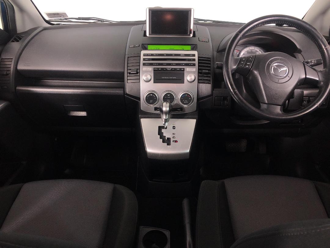 Photo '17' of Mazda Premacy Photo '17' of Mazda Premacy