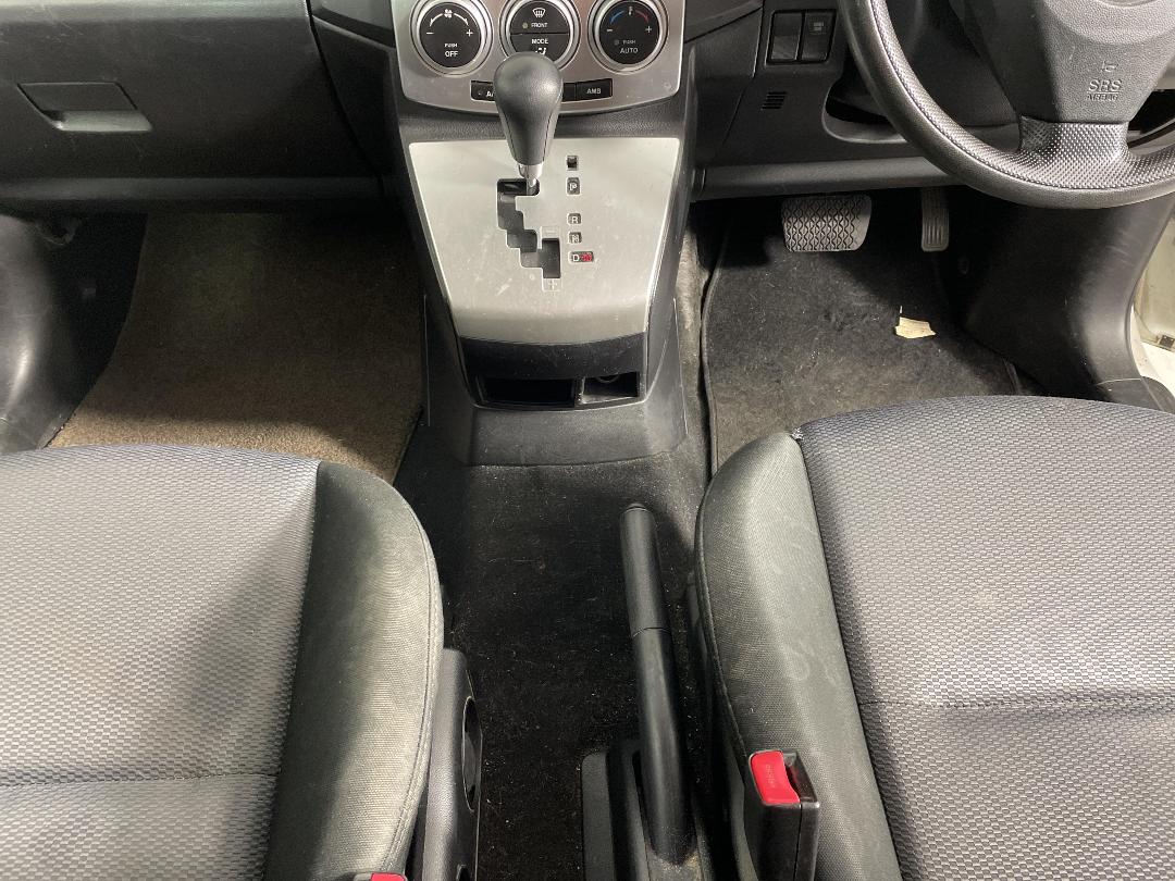 Photo '18' of Mazda Premacy Photo '18' of Mazda Premacy