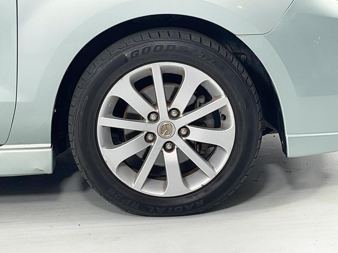 Photo '9' of Mazda Premacy