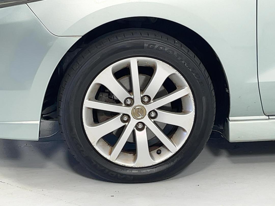 Photo '10' of Mazda Premacy