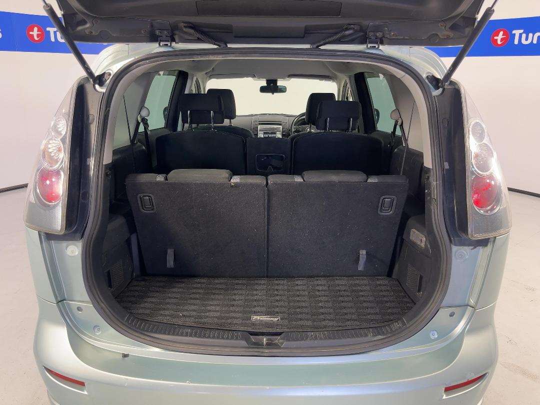 Photo '14' of Mazda Premacy