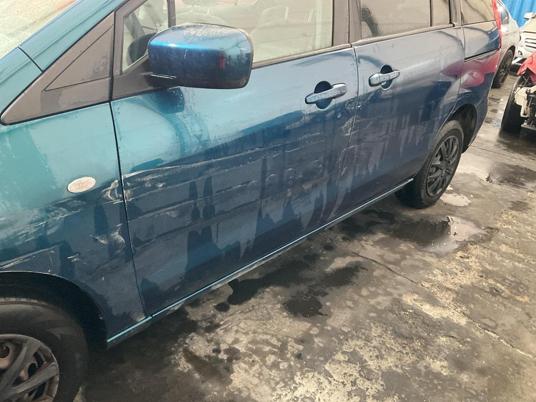 Photo '8' of Mazda Premacy