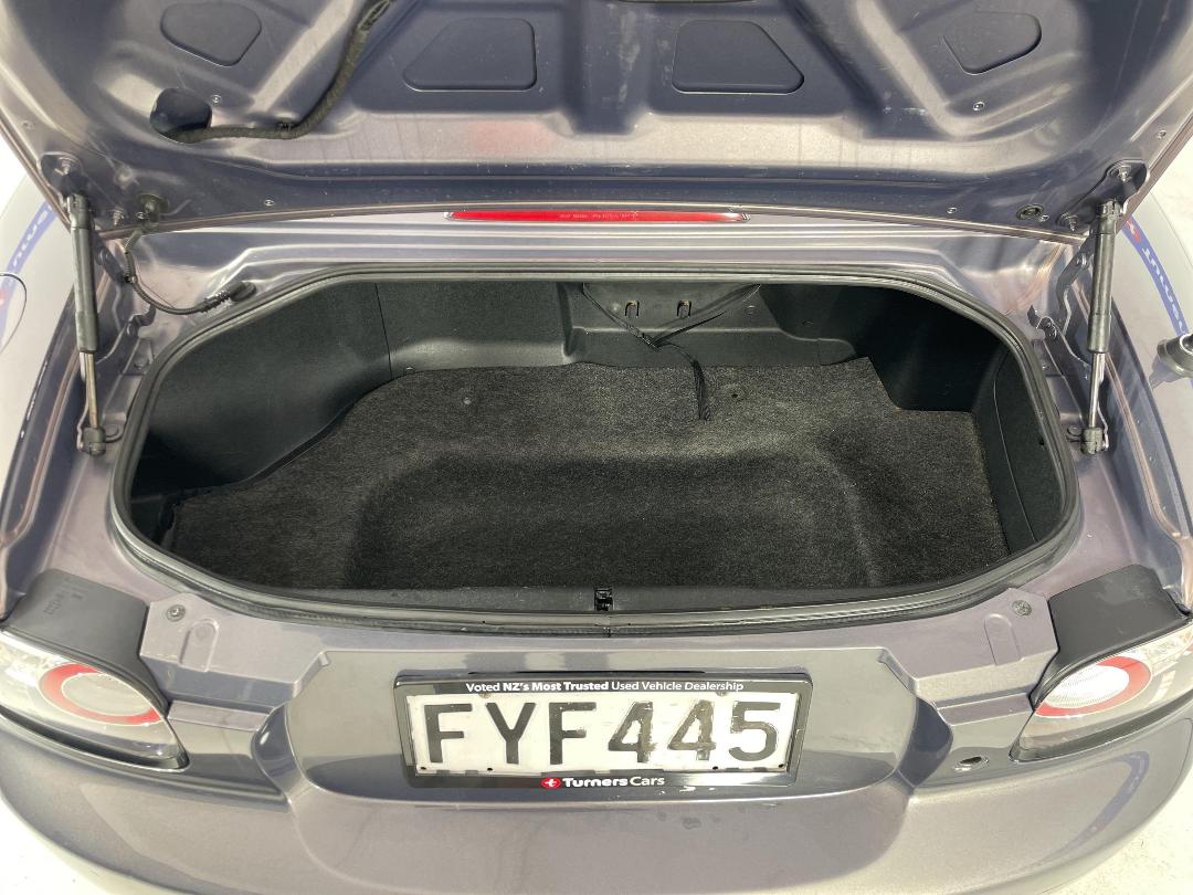 Photo '14' of Mazda Roadster Photo '14' of Mazda Roadster