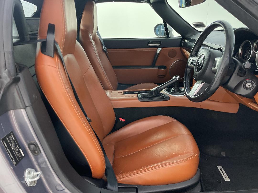 Photo '16' of Mazda Roadster Photo '16' of Mazda Roadster