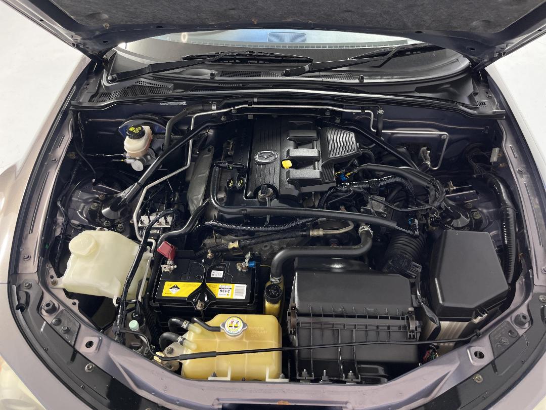 Photo '13' of Mazda Roadster