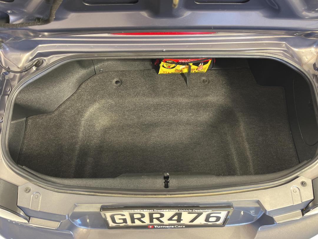 Photo '14' of Mazda Roadster