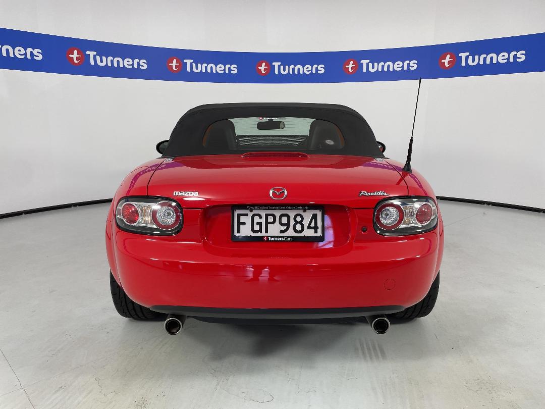Photo '6' of Mazda Roadster