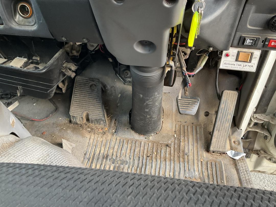 Photo '14' of Mazda Titan Flat Deck