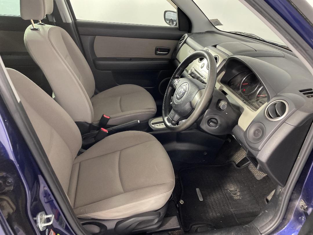 Photo '16' of Mazda Verisa Photo '16' of Mazda Verisa